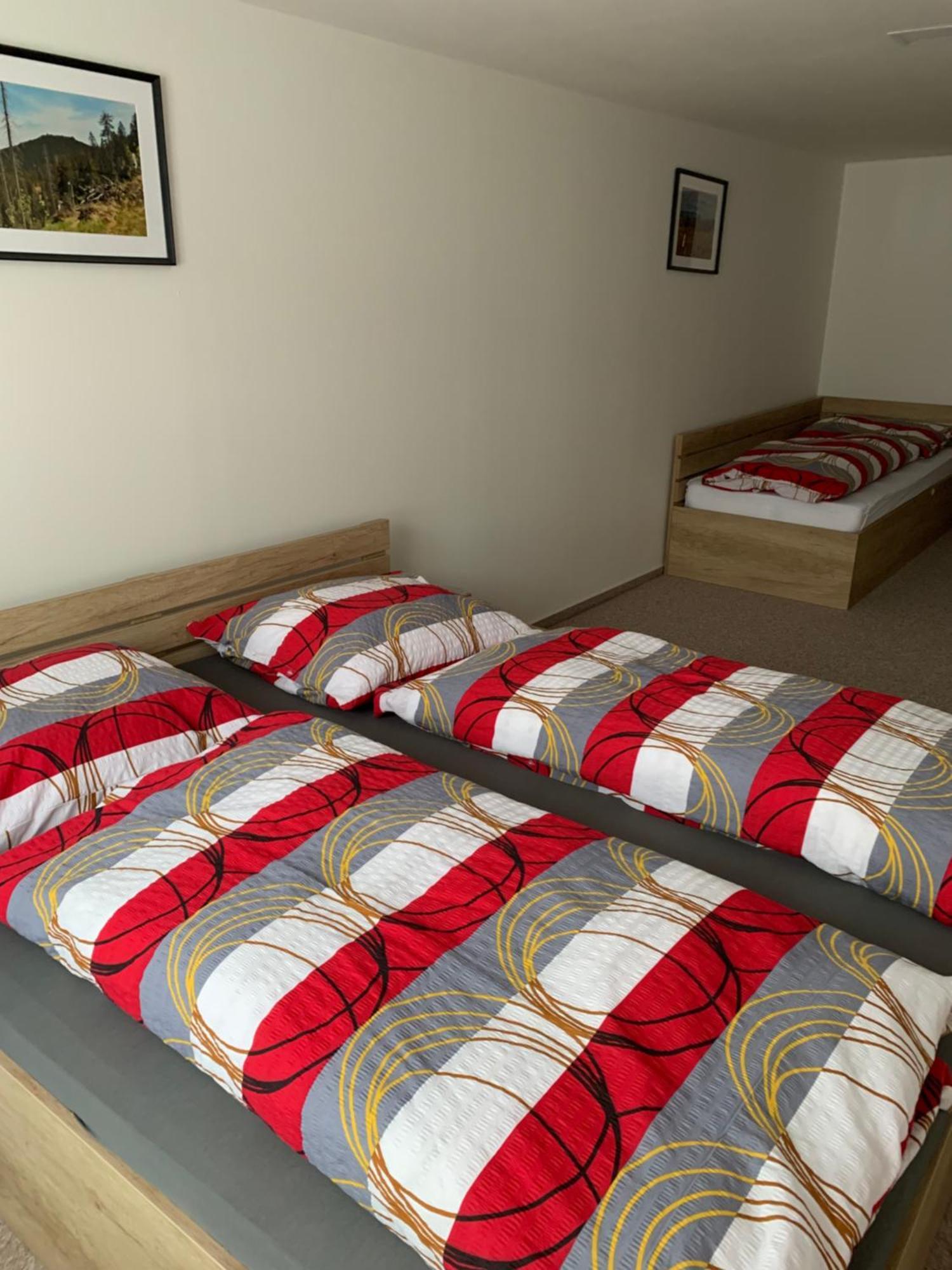 Apartmanovy Byt 2 Tremosna Esterno foto